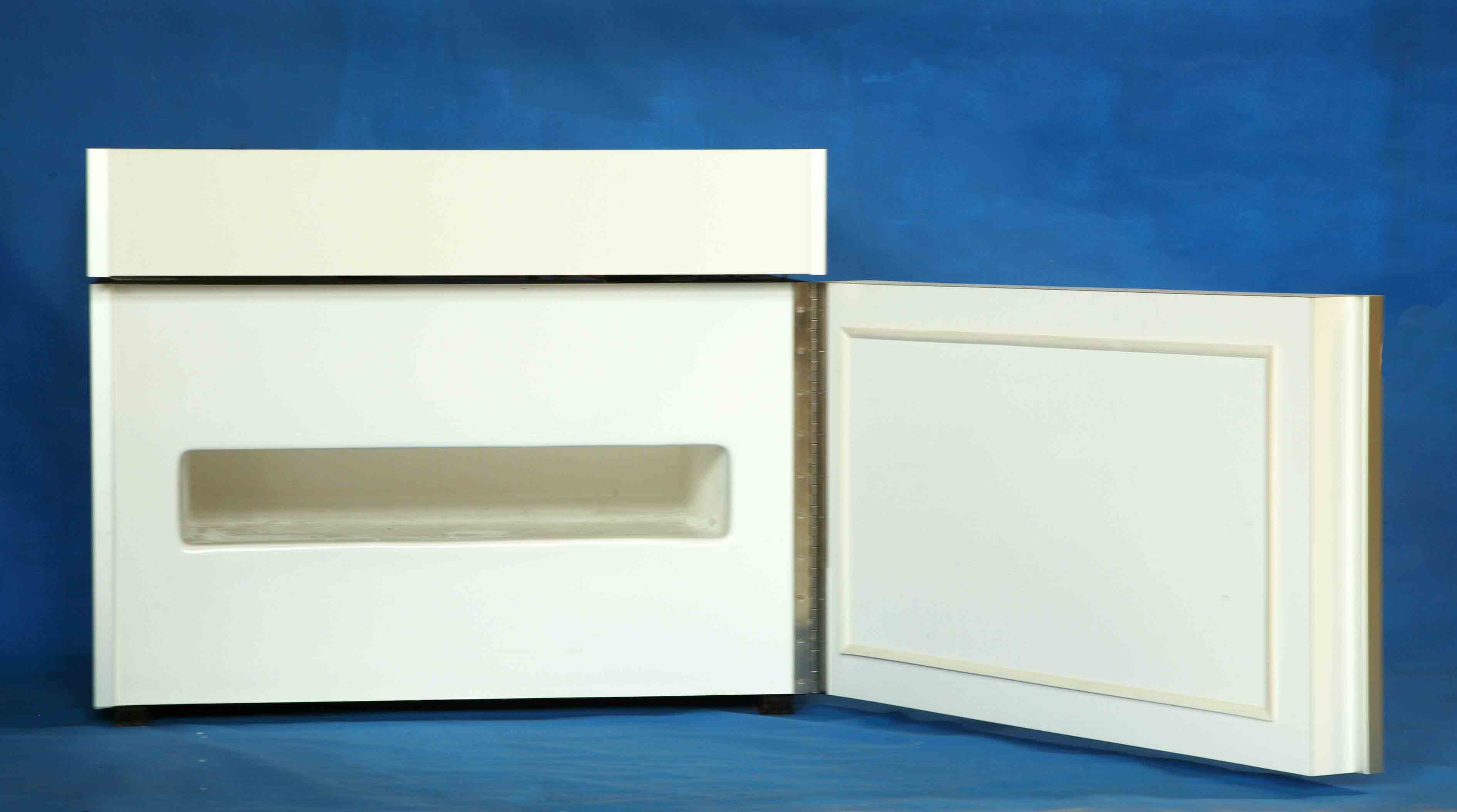 Battery free direct drive Sun Frost water pack Freezer